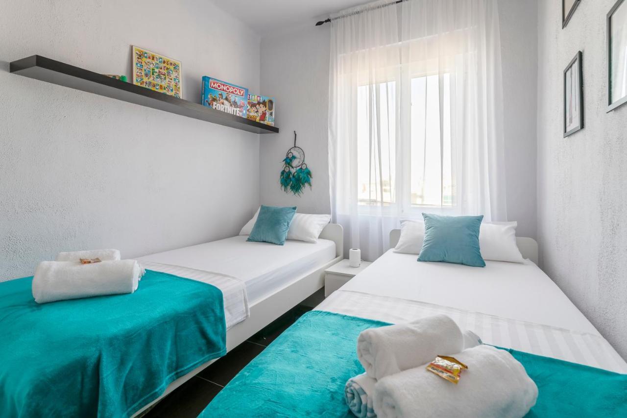✩Direct Beach Location ✩ Familyfriendly ✩ Netflix Santa Pola Zewnętrze zdjęcie